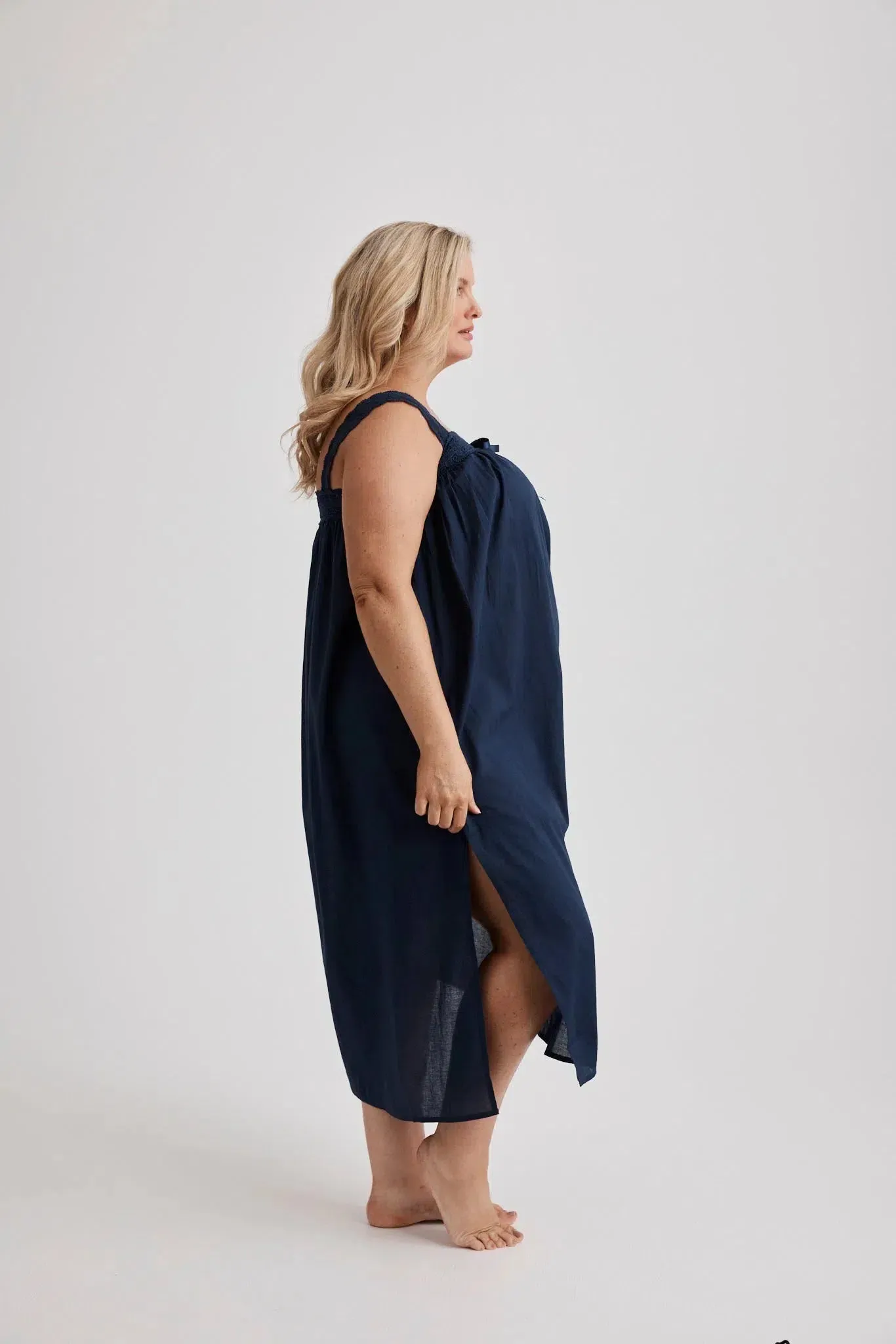 Deborah - Nightie - Mid Length - Navy