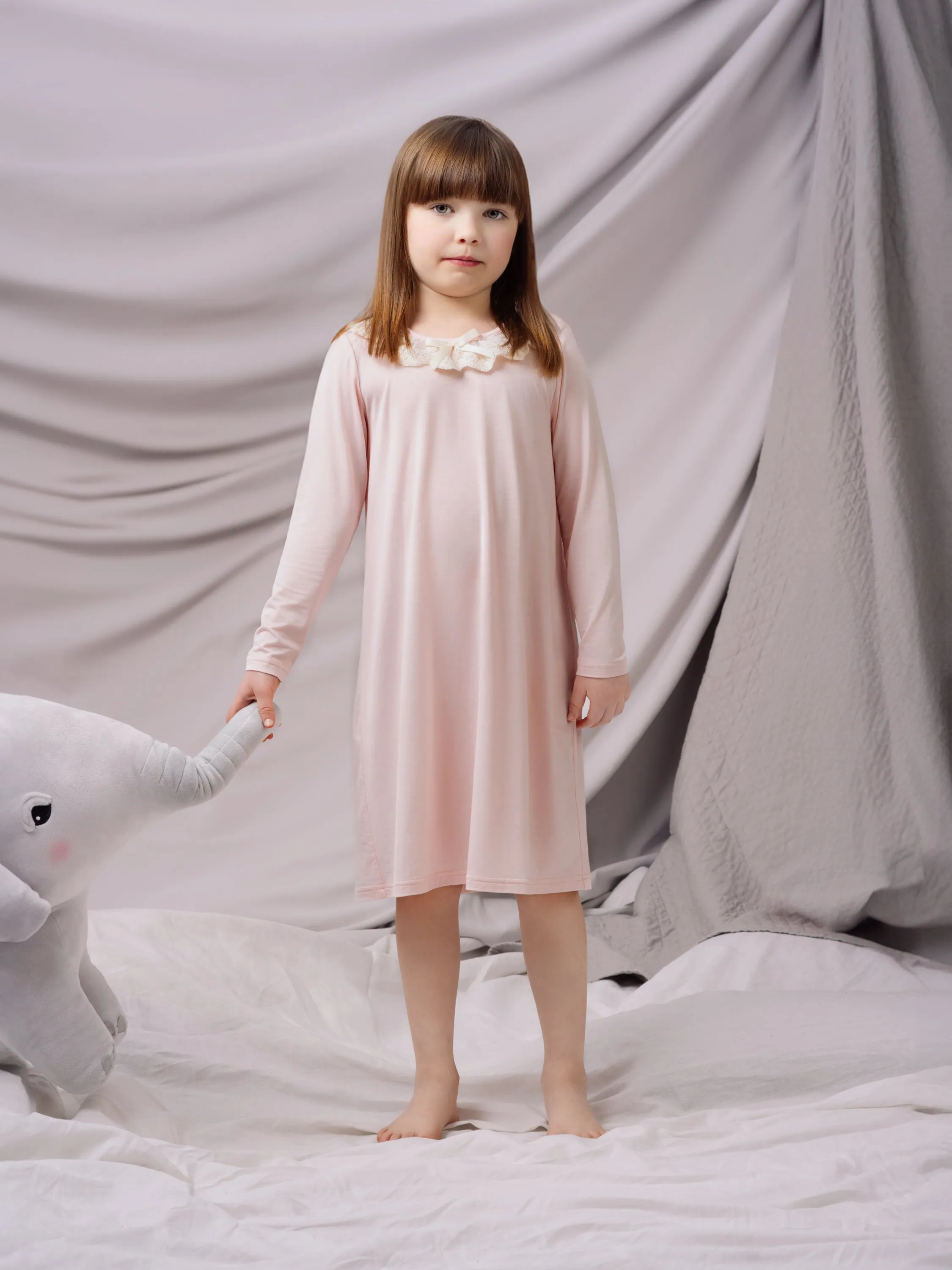 LUCIE - GIRLS NIGHTDRESS IN LIGHT PINK