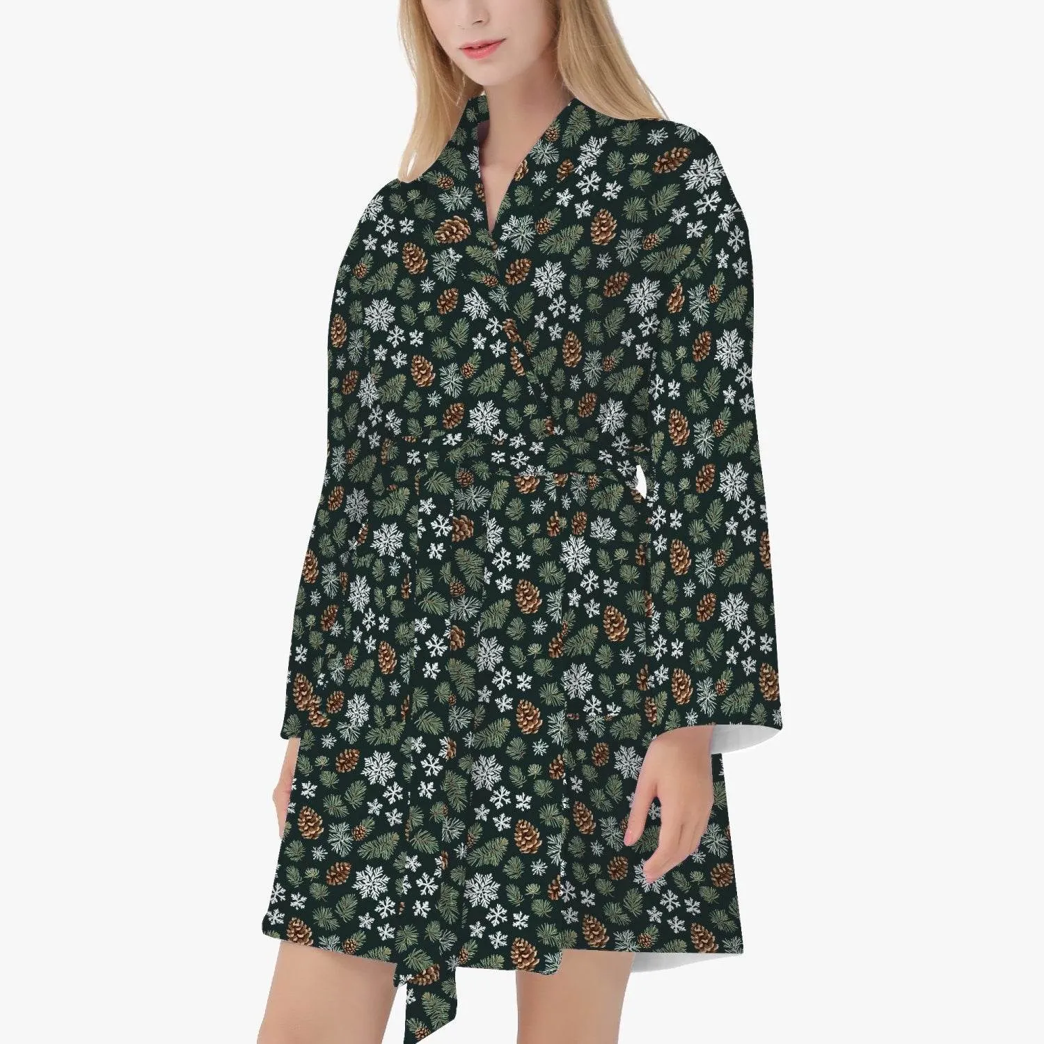 Snowflake Pine Women's Loose-fitting Bathrobe